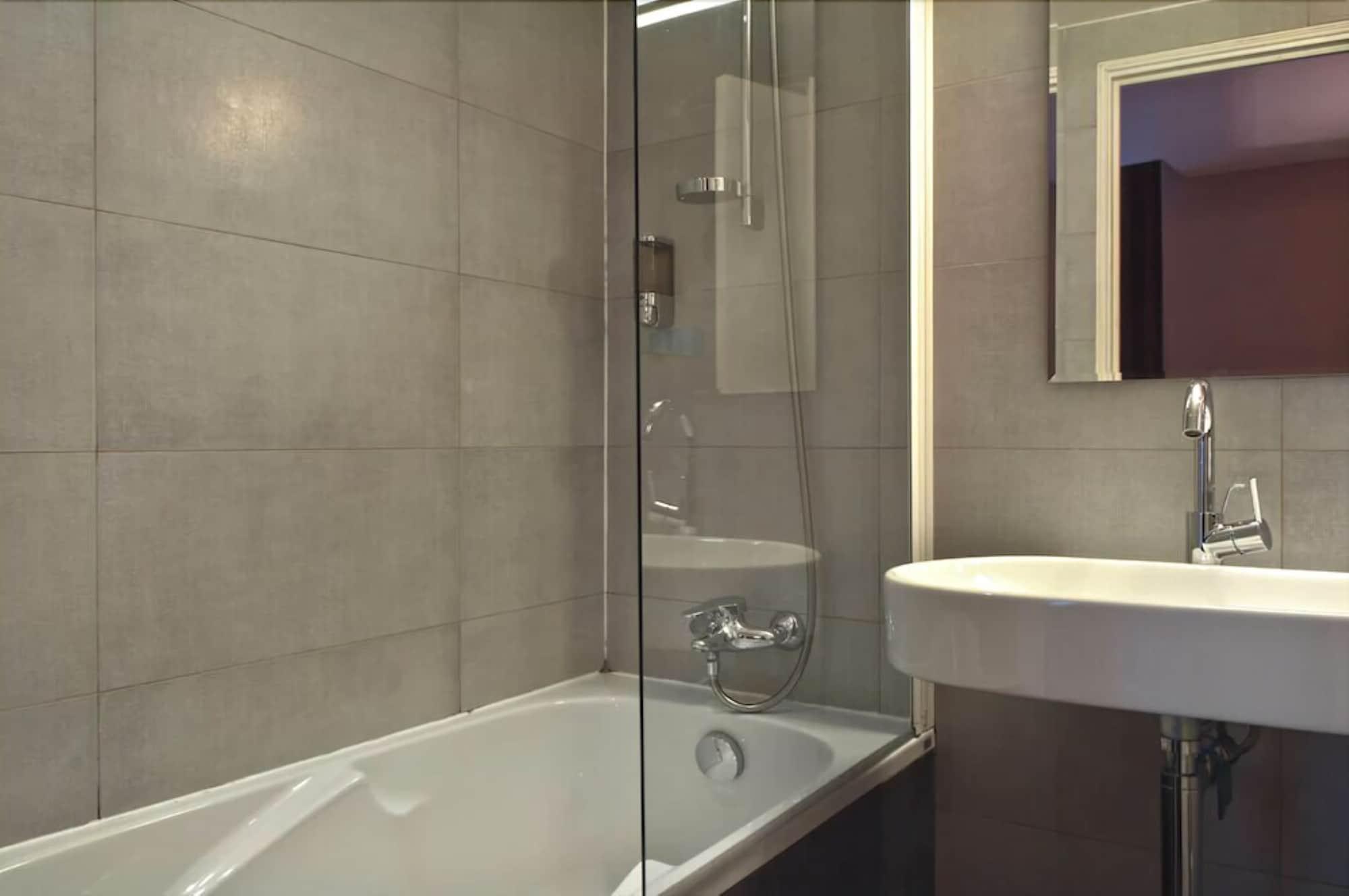 Eugénie Hotel 3*