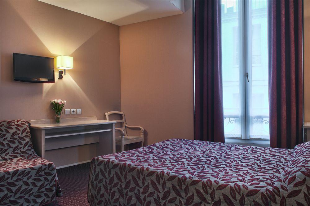 Eugénie Hotel 3*