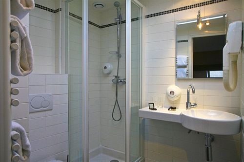 Eugénie Hotel